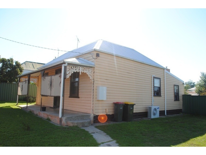 120 Gillies Street, Maryborough VIC 3465