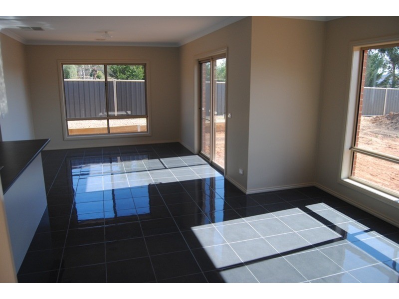 13  Gardiner Court, Maryborough VIC 3465