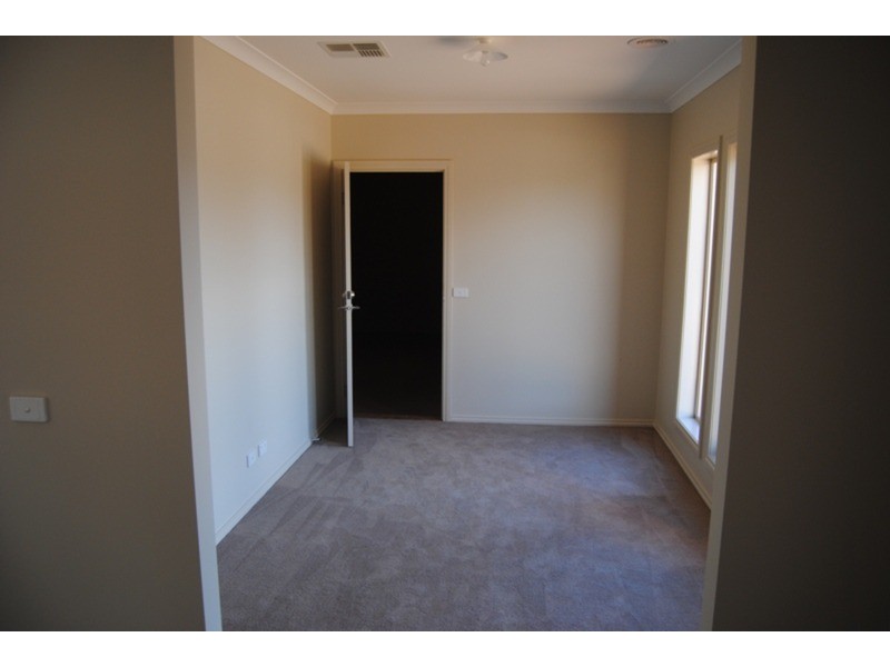 13  Gardiner Court, Maryborough VIC 3465