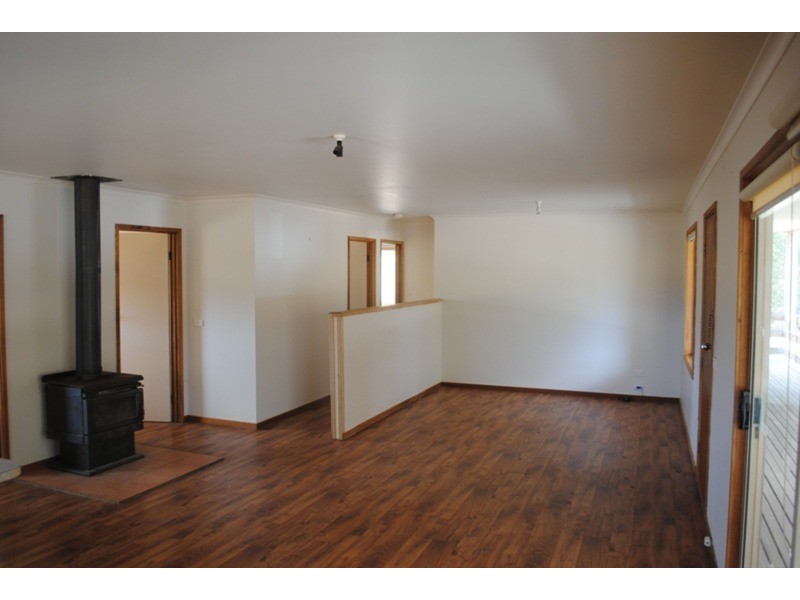 35 and 85 Nesbet Road, Majorca VIC 3465