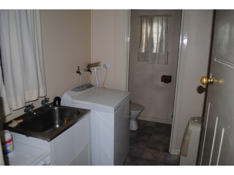 17 Peel Street, Maryborough VIC 3465