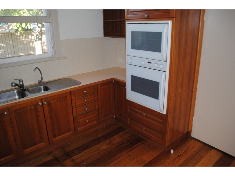 8  Sutton  Road, Maryborough VIC 3465