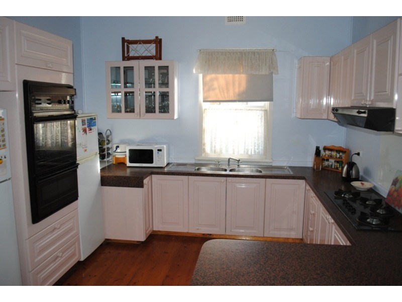 9 Nolan Street, Maryborough VIC 3465