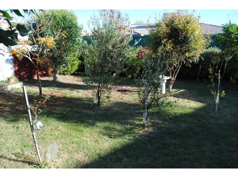 9 Nolan Street, Maryborough VIC 3465