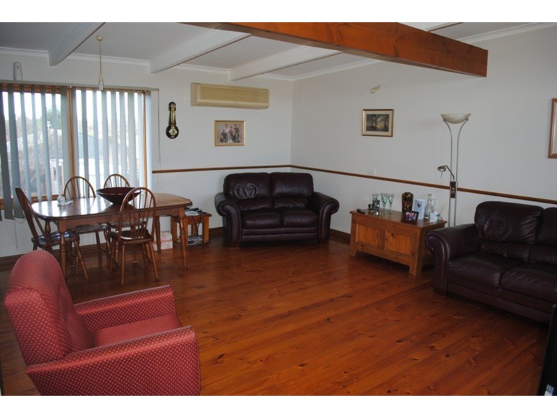 54 Laidman Street, Maryborough VIC 3465