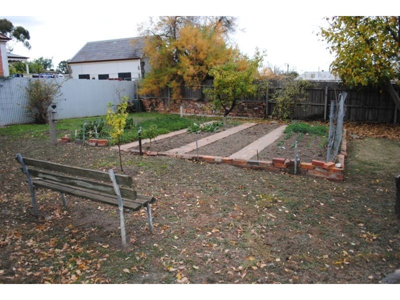 39 Raglan Street, Maryborough VIC 3465