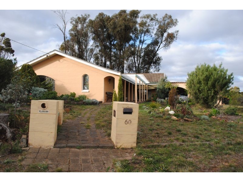 58-60 Laidman  Street, Maryborough VIC 3465