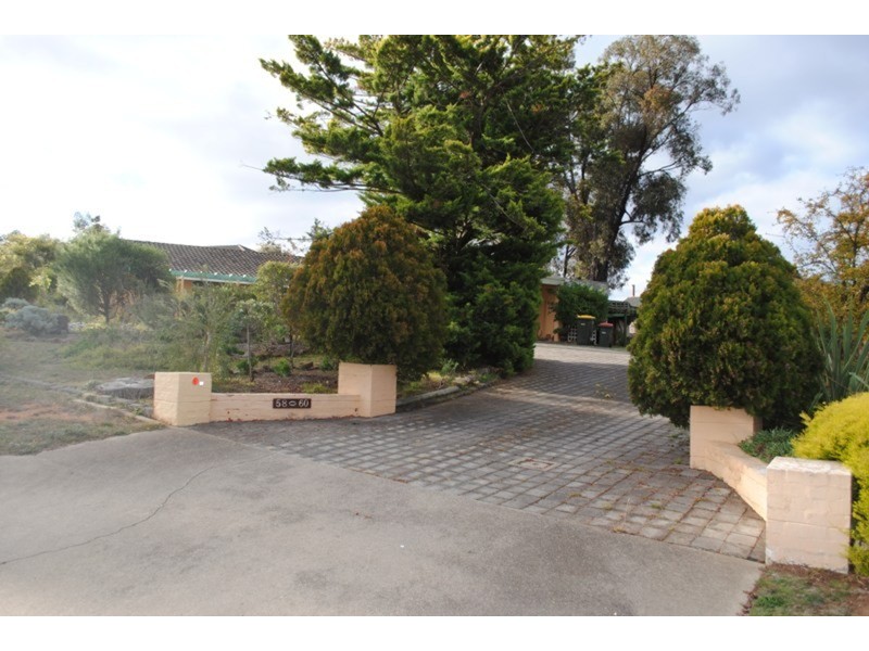 58-60 Laidman  Street, Maryborough VIC 3465