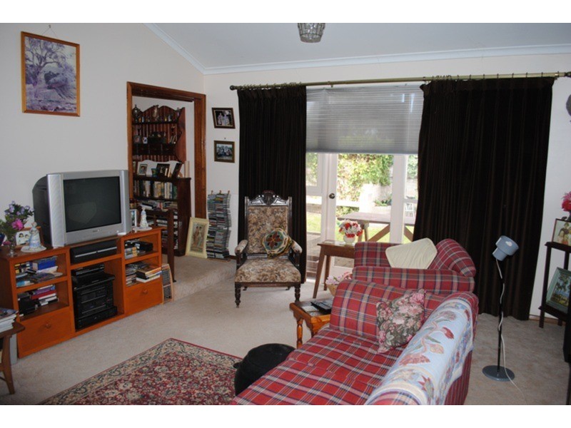 58-60 Laidman  Street, Maryborough VIC 3465