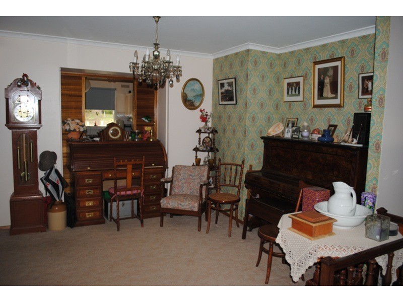 58-60 Laidman  Street, Maryborough VIC 3465