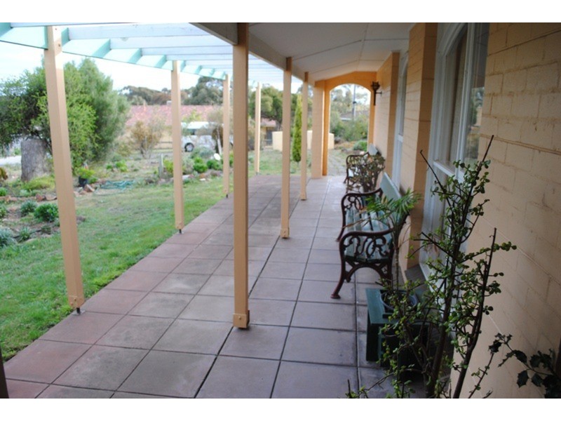 58-60 Laidman  Street, Maryborough VIC 3465