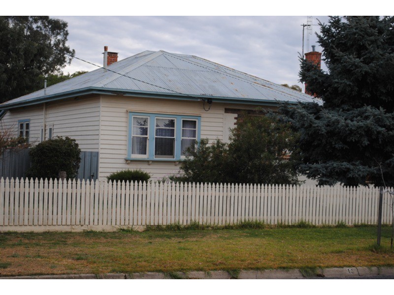 15 Napier Street, Maryborough VIC 3465