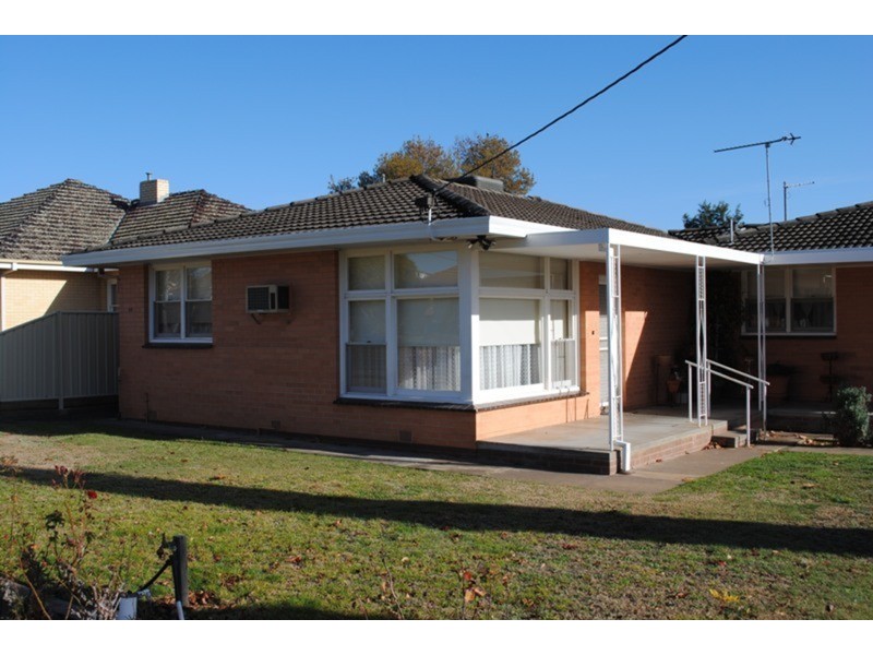 1/57 Napier Street, Maryborough VIC 3465