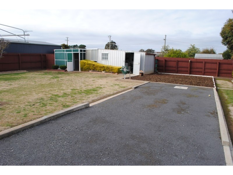 24 Grice Street, Carisbrook VIC 3464