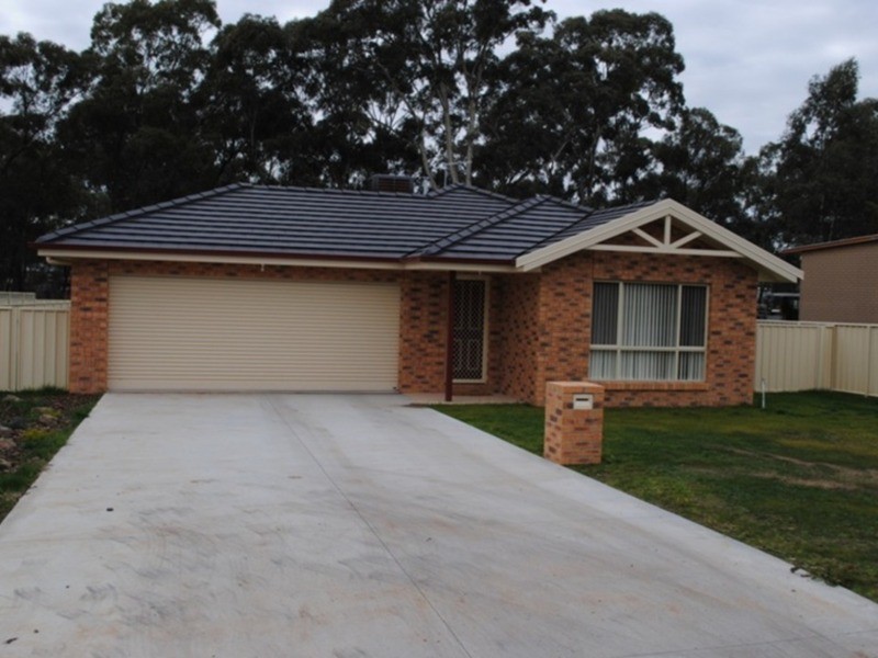 9 Brown  Street, Maryborough VIC 3465