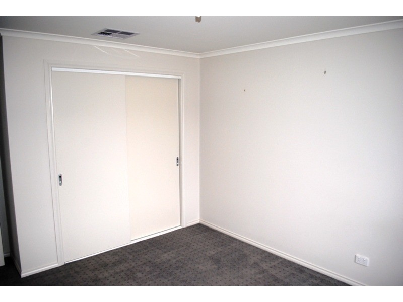 27 Grice Street, Maryborough VIC 3465