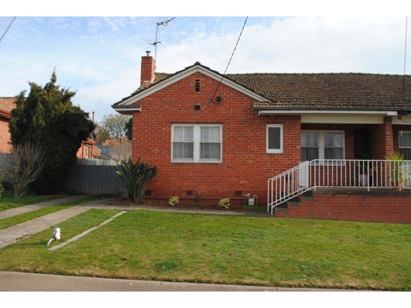 1 Frost Avenue, Maryborough VIC 3465