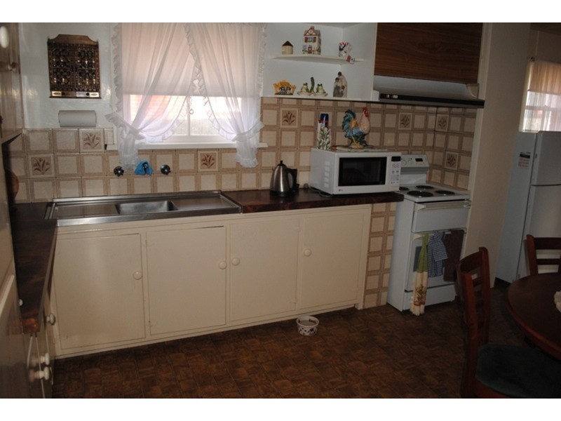 1 Frost Avenue, Maryborough VIC 3465