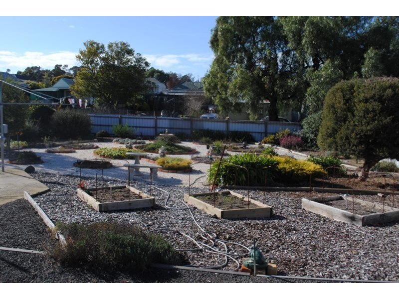 126 Gillies Street, Maryborough VIC 3465