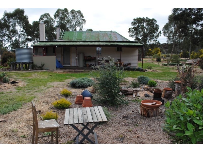 15 Gooseberry Hill Road, Dunolly VIC 3472