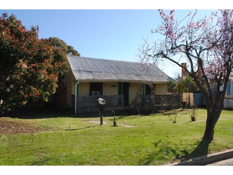 20 Rogers Street, Maryborough VIC 3465
