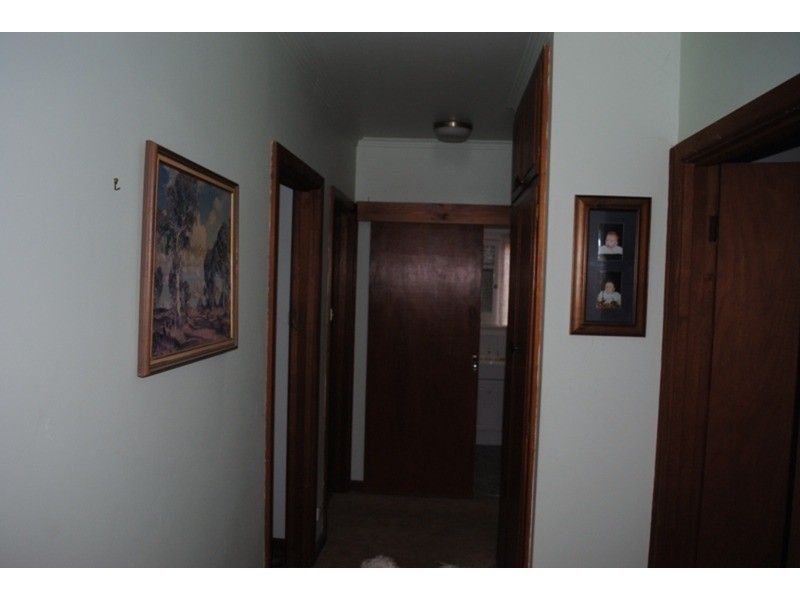 10 Dundas Road, Maryborough VIC 3465