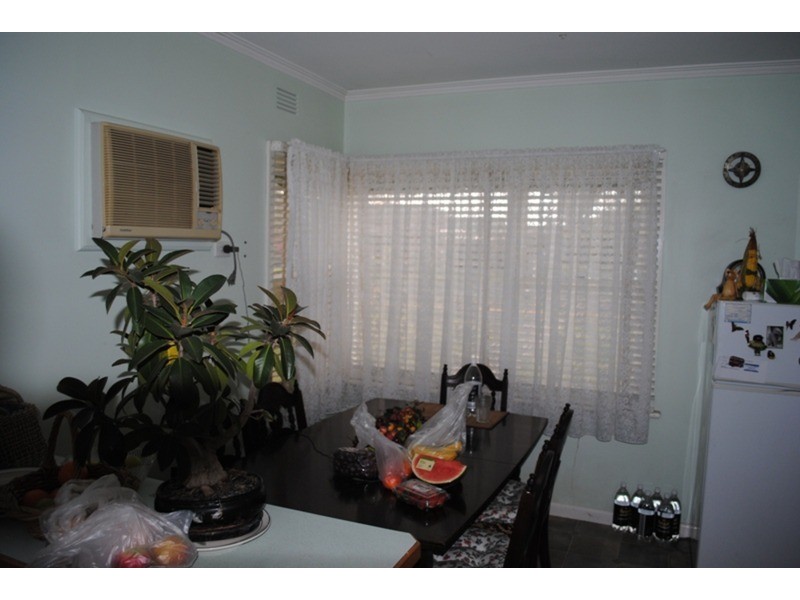 10 Dundas Road, Maryborough VIC 3465