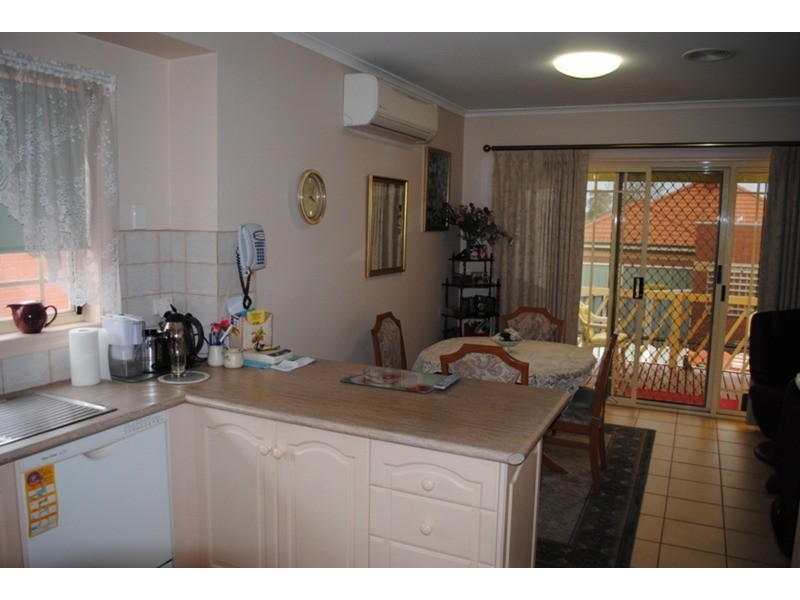 4/26 Clarendon Street, Maryborough VIC 3465