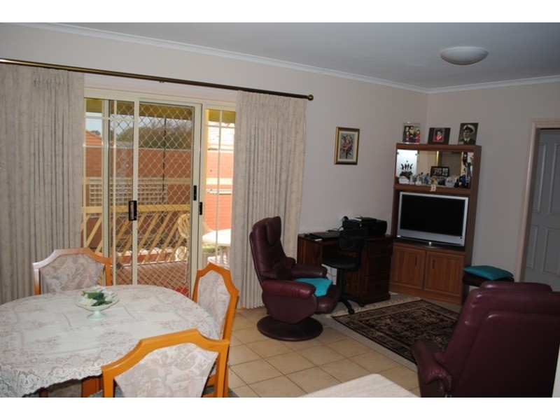 4/26 Clarendon Street, Maryborough VIC 3465