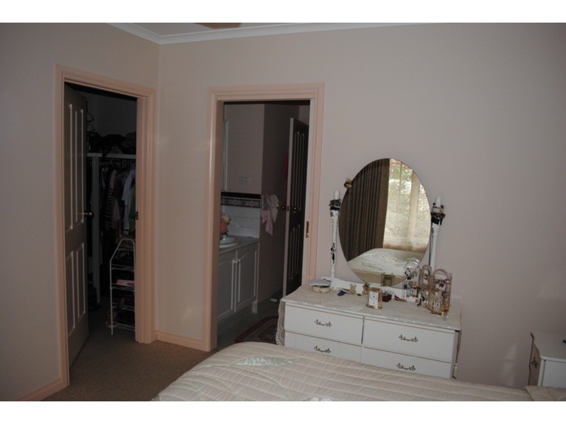 4/26 Clarendon Street, Maryborough VIC 3465