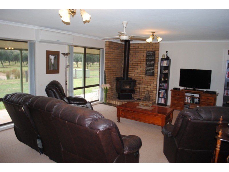 128 Moonlight  Road, Maryborough VIC 3465