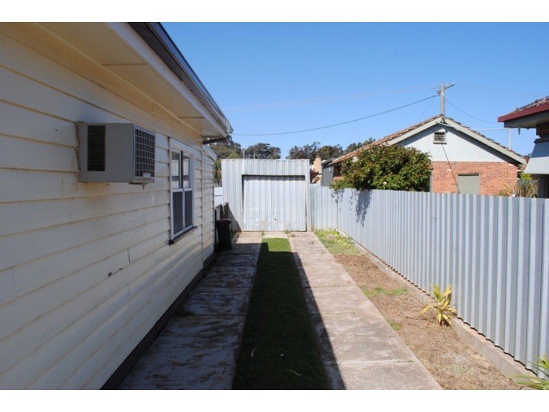 12 Laidlaw Street, Maryborough VIC 3465