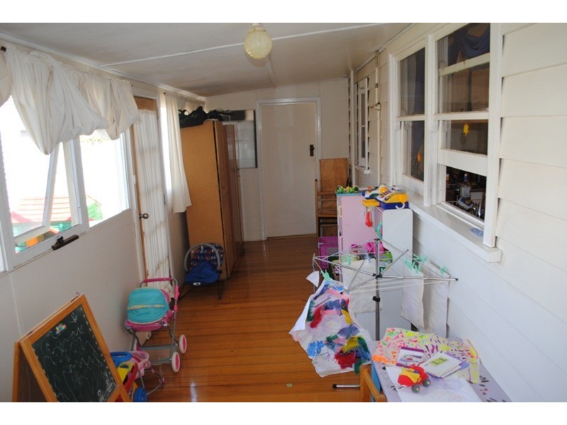 12 Laidlaw Street, Maryborough VIC 3465