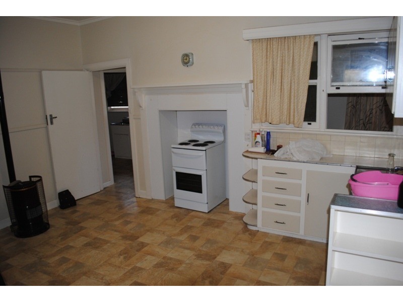 18 Elgin Road, Maryborough VIC 3465