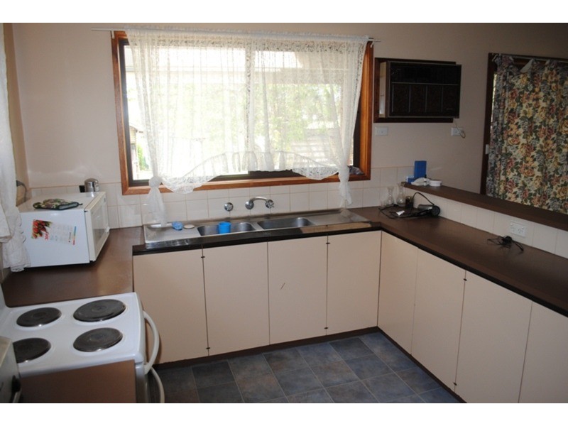 256 Gladstone Street, Maryborough VIC 3465