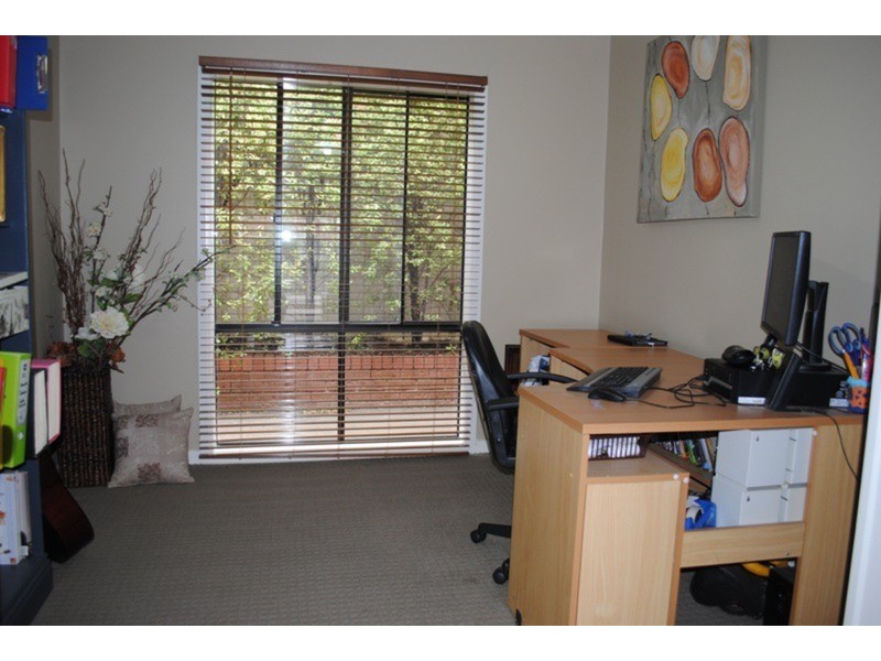 13 Goldsmith  Street, Maryborough VIC 3465