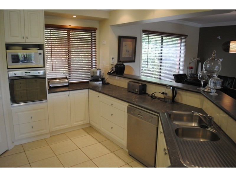 13 Goldsmith  Street, Maryborough VIC 3465