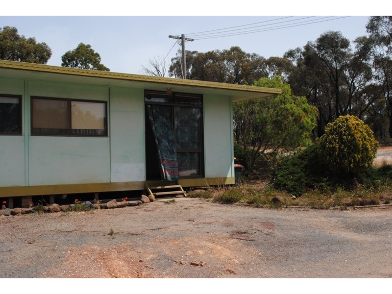 8/11-15 Mimosa, Maryborough VIC 3465