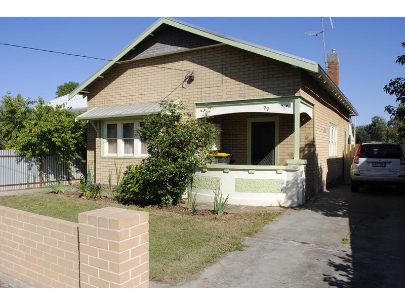 77 Burke Street, Maryborough VIC 3465