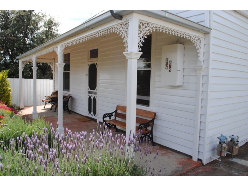 16 Victoria Street, Maryborough VIC 3465