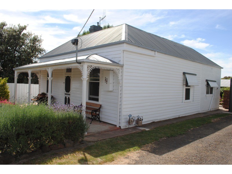 16 Victoria Street, Maryborough VIC 3465