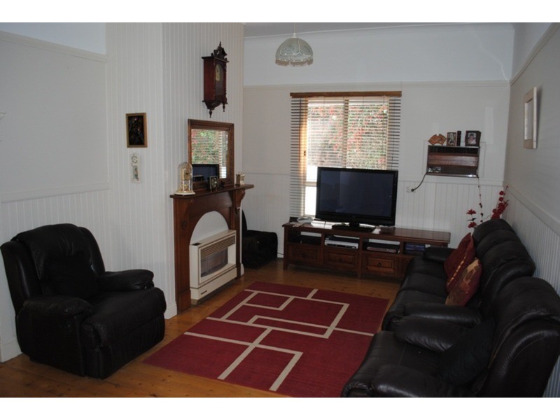 16 Victoria Street, Maryborough VIC 3465