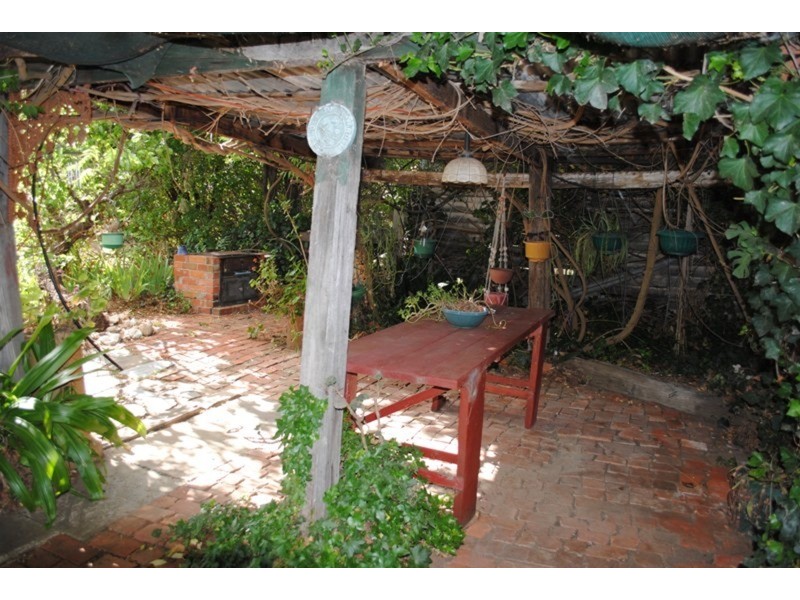 151 High Street, Avoca VIC 3467