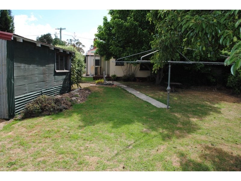 151 High Street, Avoca VIC 3467