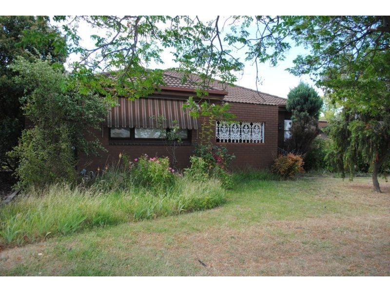 223 Gladstone  Street, Maryborough VIC 3465