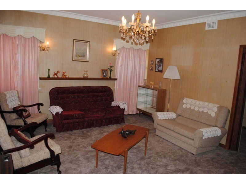 223 Gladstone  Street, Maryborough VIC 3465