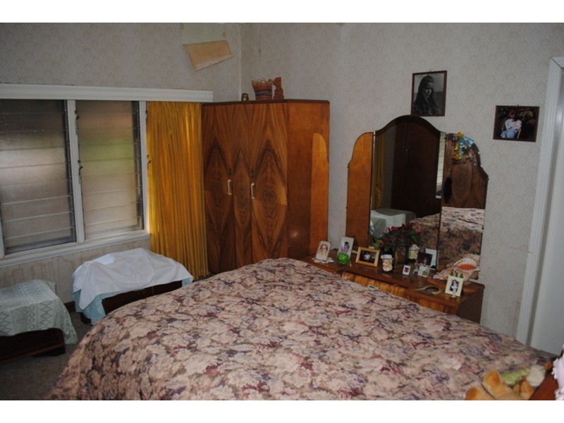 223 Gladstone  Street, Maryborough VIC 3465