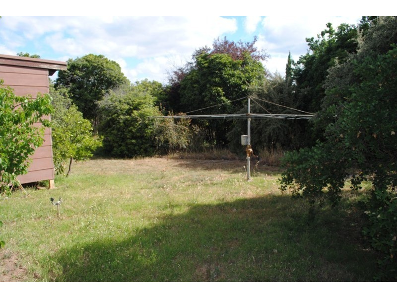 223 Gladstone  Street, Maryborough VIC 3465