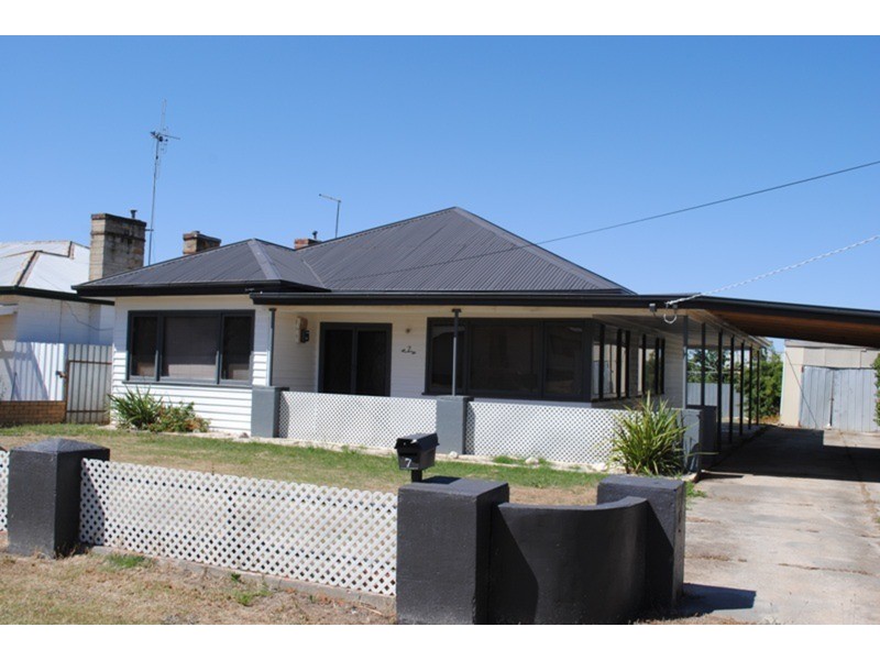 7 Stevens Street, Maryborough VIC 3465