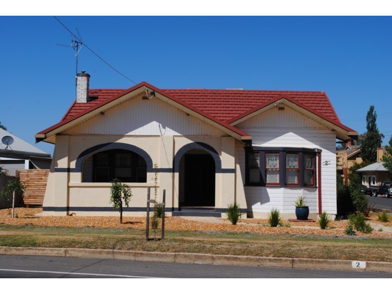 2 Majorca Road, Maryborough VIC 3465